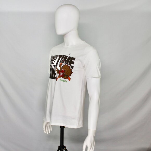 Tampa Bay Buccaneers Boys XL Turkey Time With The O-line T-shirt Without Tags - Picture 8 of 10